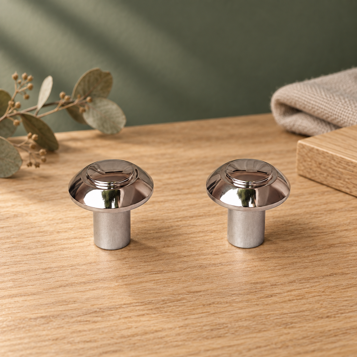 Polished Silver Metal Cabinet Knob