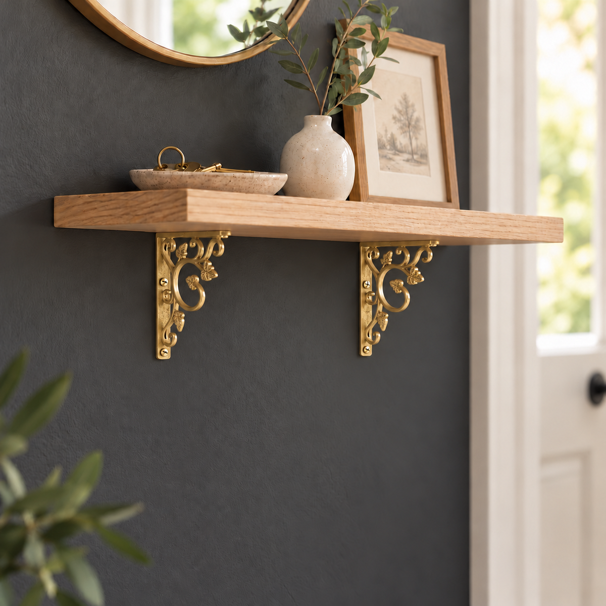 Ornate Gold Metal Shelf Bracket
