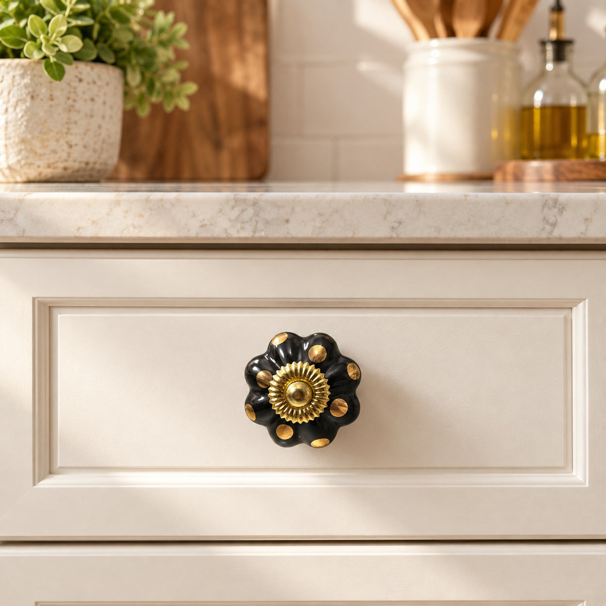 Black & Gold Floral Ceramic Cabinet Knob
