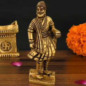 shivaji maharaj murti