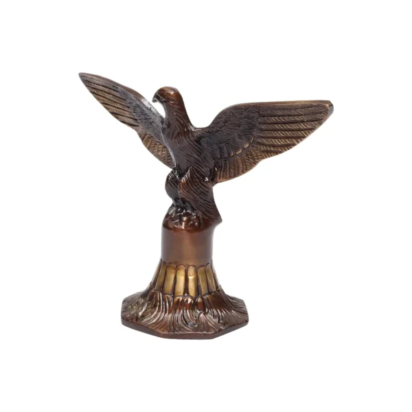 eagle statue