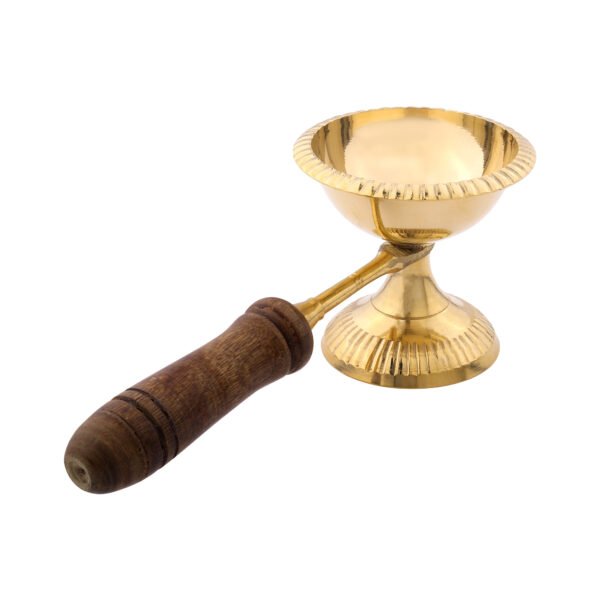 Dhoop Dani Brass